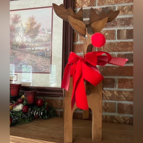 ❤️ Vintage Solid Wood Large Rednose 
Reindeer Decor - Picture 4 of 6